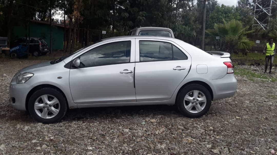 Toyota-Yaris-2007-Left Addis Market